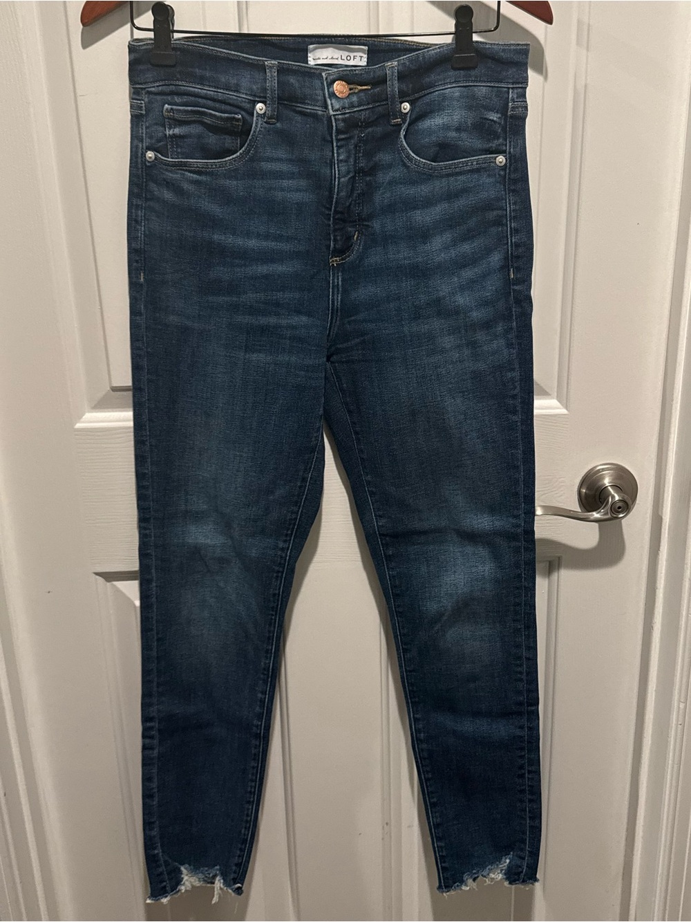 LOFT Dark Blue Ankle The Skinny Jeans Size 27 or 4